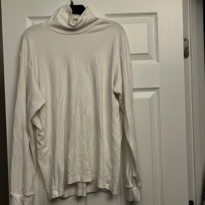 Uniqlo white turtleneck